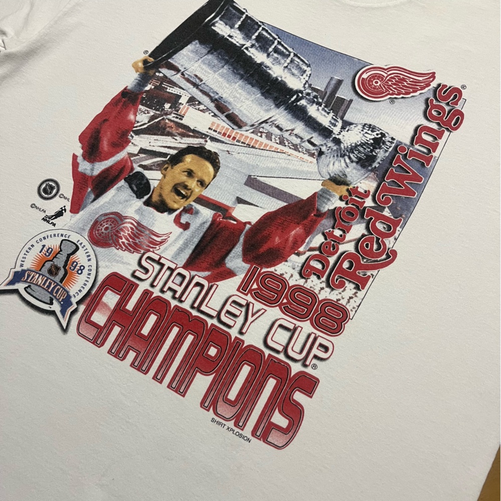 Vintage 90’s Detroit Redwings Stanley Cup T-shirt Sized XL